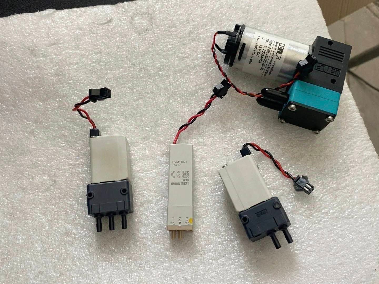 Clinical analyzer spare parts, valves, lamps and reaction cuvettes
